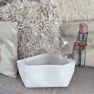 French Connection White/Clear Babette Tote⭐️New condition ⭐️NeVer used⭐️